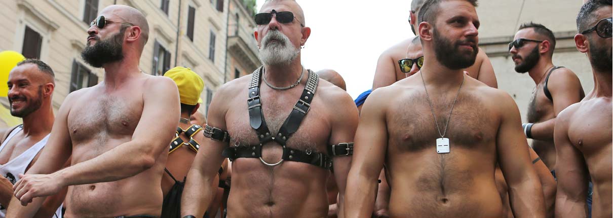 small cocked gays gay roommate bdsm